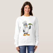 Pinguin als Koch mit Schürze Fisch & Kochen Sweatshirt (Vorne ganz)