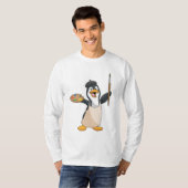 Pinguin als Maler mit Pinsel und Farbe T-Shirt (Vorne ganz)