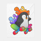 Pinguin als Skater mit Skateboard Fleecedecke (Vorderseite)