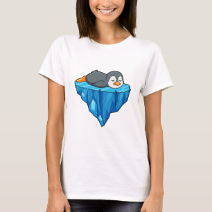 Pinguin auf Eisscholle T-Shirt