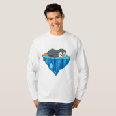 Pinguin auf Eisscholle T-Shirt (Vorne ganz)