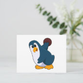 Pinguin beim Bowling mit Bowlingkugel Postkarte (Stehend Vorderseite)