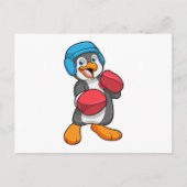 Pinguin beim Boxen mit Boxhandschuhen & Helm Postkarte (Vorderseite)