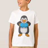Pinguin beim Boxen mit Boxhandschuhen T-Shirt (Vorderseite)
