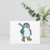 Pinguin beim Eishockey mit Eishockeyschläger Postkarte (Stehend Vorderseite)