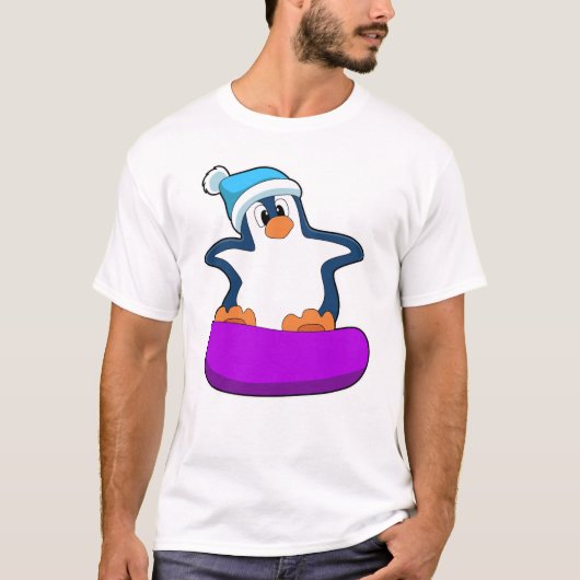 Pinguin beim Snowboarden mit Snowboard T-Shirt (Vorderseite)
