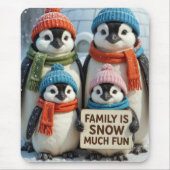 Pinguin-Familie mit Spaß-Zeichen Mousepad (Vorne)