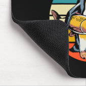 Pinguin Flippers Up widersteht lustigen Pinguinen  Mousepad (Ecke)