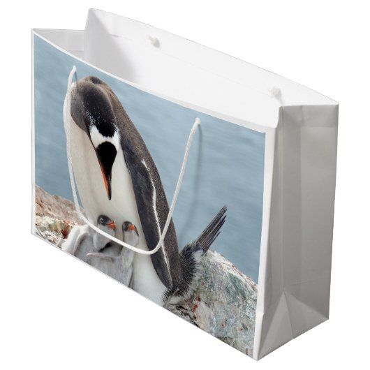 Pinguin Große Geschenktüte (Vorderseite Schrägansicht)