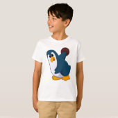Pinguin im Bowling mit Bowlingball T-Shirt (Vorne ganz)