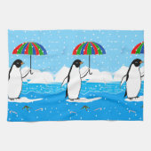 Pinguin im Schnee auf Geschirrtuch (Horizontal)
