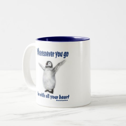 Pinguin inspirierendes Konfuzius-Zitat Zweifarbige Tasse (Vorderseite Links)