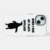 Pinguin klatscht unangemessen peinlich iPhone 15 hülle (Rückseite (Horizontal))