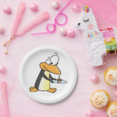 Pinguin mit einem Cupcake Lustige Tier-Papiertelle Pappteller (Party)