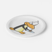 Pinguin mit einem Cupcake Lustige Tier-Papiertelle Pappteller (Schrägansicht)