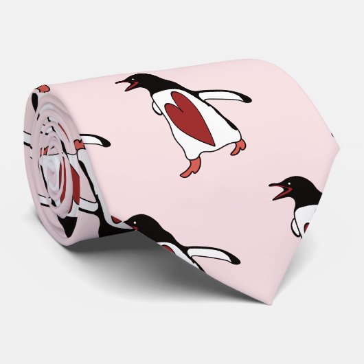 Pinguin mit Herz Krawatte (Gerollt)
