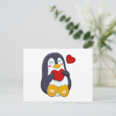 Pinguin mit Herz Postkarte (Stehend Vorderseite)