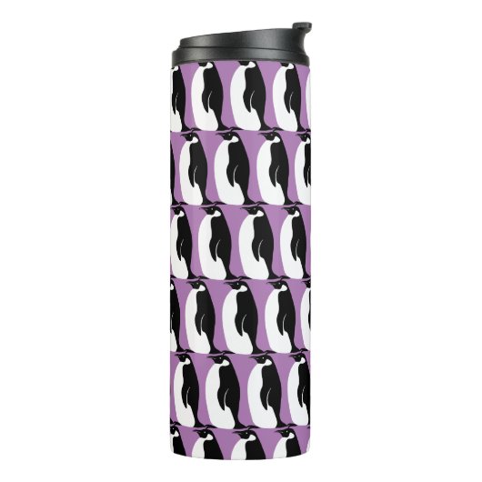 Pinguin Muster Lila Schwarz-weiß Thermosbecher (Nach links gedreht)