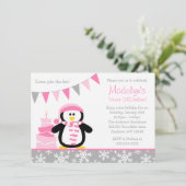 Pinguin-Schneeflocke-rosa Winter Onederland Einladung (Stehend Vorderseite)
