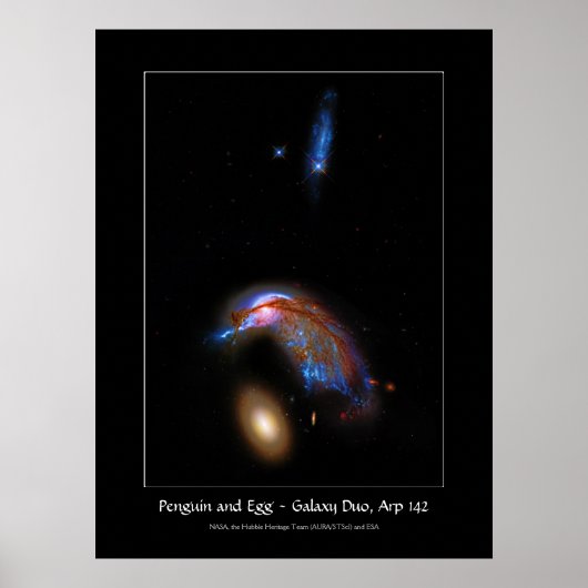 Pinguin und Ei - interagierendes Galaxy Duo, Arp 1 Poster (Vorne)