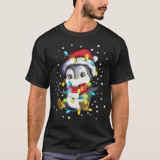Pinguin Weihnachtsmannmütze Fairy Lights Weihnacht T-Shirt