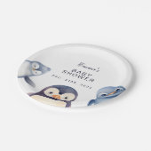 Pinguin Winter Wonderland-thematisierte Papierplat Pappteller (Schrägansicht)