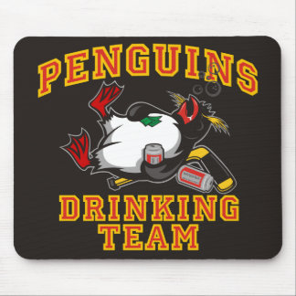 Pinguine, die Team-Mausunterlage trinken Mousepad