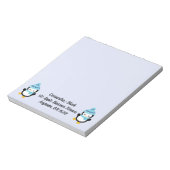 Pinguine für den Winter auf Lilac Notizblock (Rotiert)