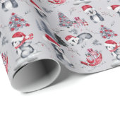 Pinguine in Weihnachtsmannmützen Winter Scene Gray Geschenkpapier (Rolleneckpunkt)