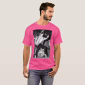 Pinguine marschieren über eisige Schneefelder T-Shirt (Vorne ganz)