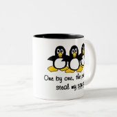 Pinguine stehlen meine Vernunft Zweifarbige Tasse (VorderseiteRechts)
