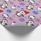 Pinguine und Schneeflocken Niedlich Weihnachten Geschenkpapier (Ecke)
