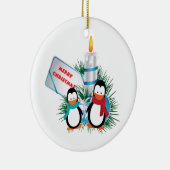 Pinguine und Weihnachtsgebräuche Keramikornament (Rechts)