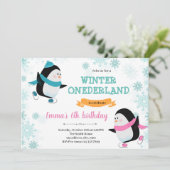 Pinguineis Skate Geburtstagseinladung Feiertagskarte (Stehend Vorderseite)