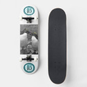Pinguinfarbexplosion Skateboard (Vorderseite)