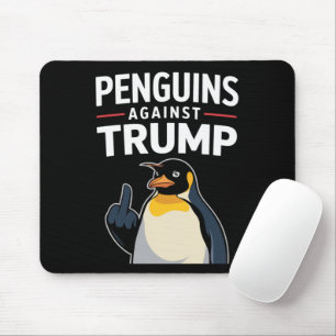 Pinguinflossen hoch Widerständige Pinguine gegen T Mousepad