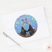 Pinguinfreunde und Blasen buchen Runder Aufkleber (Umschlag)