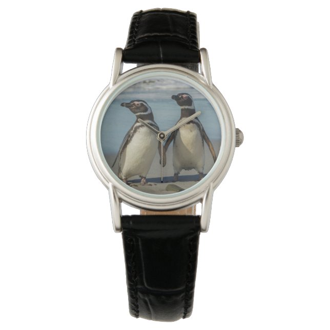 Pinguinpaare am Strand Armbanduhr (Vorderseite)