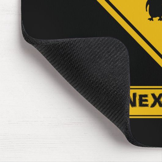 Pinguinstraßenschild Mousepad (Ecke)