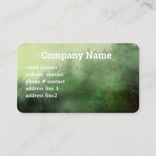 Pinienbäume in Nebellandschaft, unangenehmes Grün Visitenkarte (Rückseite)