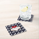 Pinienbäume und Schneeflocken Rechteckiger Pappuntersetzer (Vor Ort)