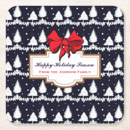 Pinienbäume und Schneeflocken Rechteckiger Pappuntersetzer