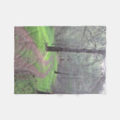 Pinienwaldstraße Fleecedecke (Vorderseite (Horizontal))