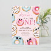 Pink Adorable Sweet Ein niedlicher Donuts 1. Gebur Einladung (Stehend Vorderseite)