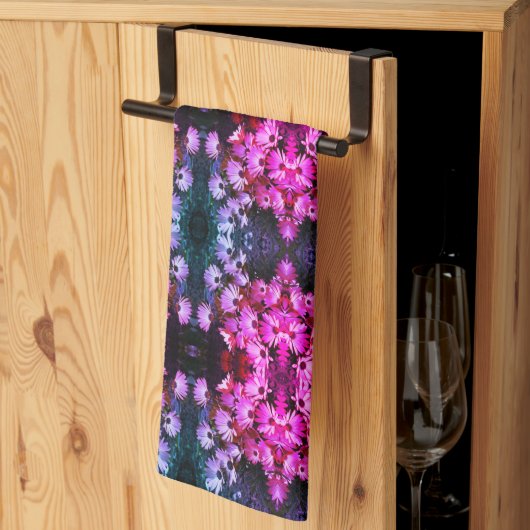 Pink African Daisy Blume Abstrakt Art Geschirrtuch (Drittel gefaltet)