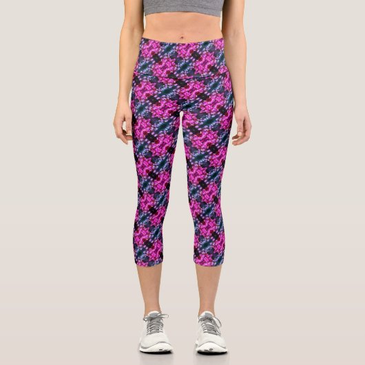 Pink African Daisy Blume Abstrakt Art Pattern Capri Leggings (Vorderseite)