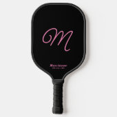 Pink and Black Cute Simple Initial Script Monogram Pickleball Schläger (Rückseite)