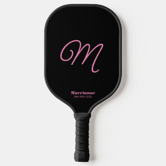 Pink and Black Cute Simple Initial Script Monogram Pickleball Schläger (Rückseite)