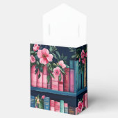 Pink and Blue Books and Flowers on Bookshelf Geschenkschachtel (Geöffnet)