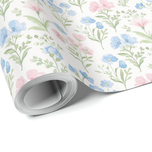 Pink and Blue Grandmillennial Floral Geschenkpapier (Rolleneckpunkt)